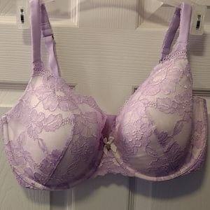 Victoria's Secret 36DDD purple and white lace bra
